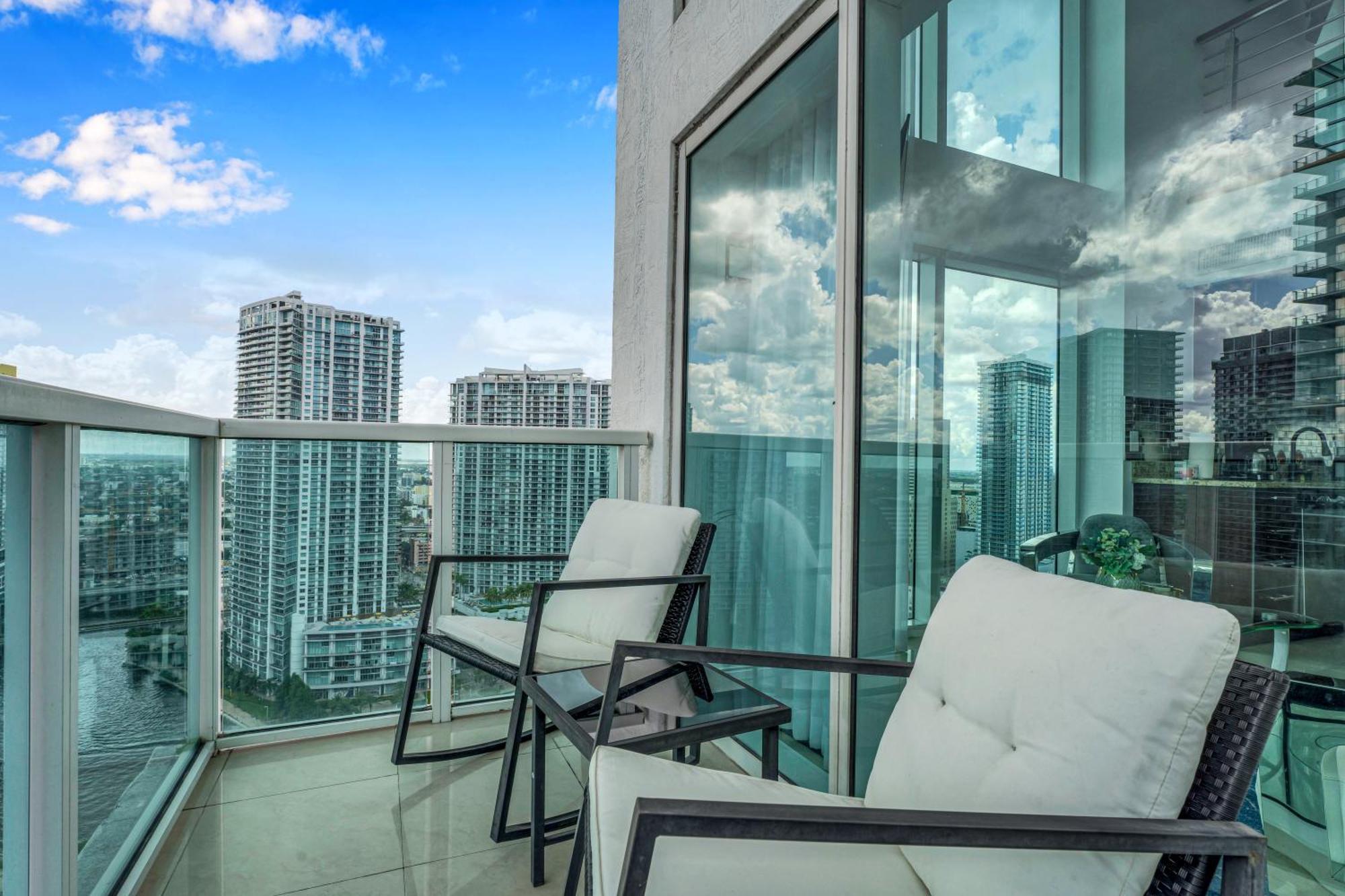 Willa Modern 2 Story Loft 2Br With Breathtaking Views Miami Zewnętrze zdjęcie