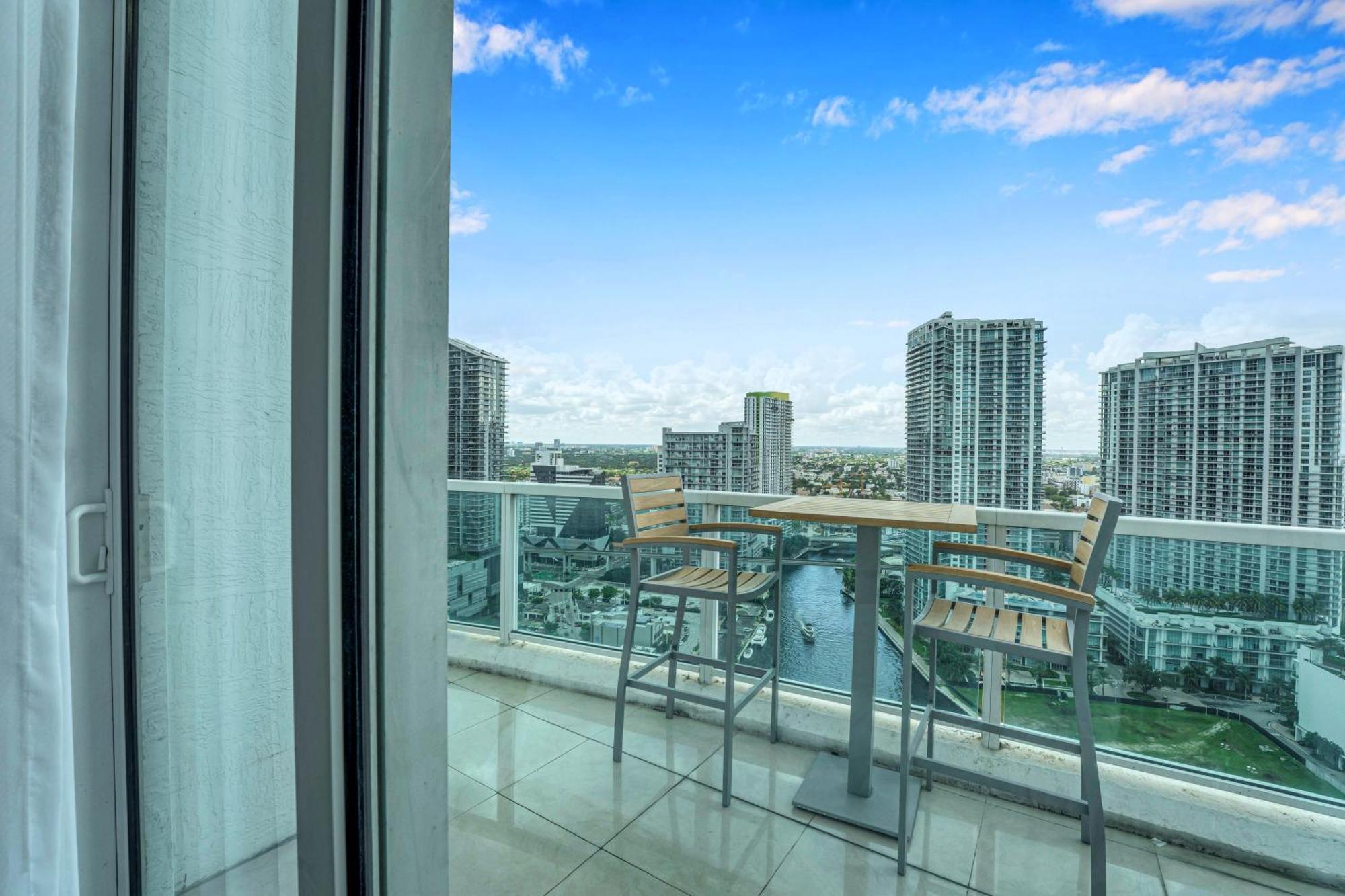 Willa Modern 2 Story Loft 2Br With Breathtaking Views Miami Zewnętrze zdjęcie